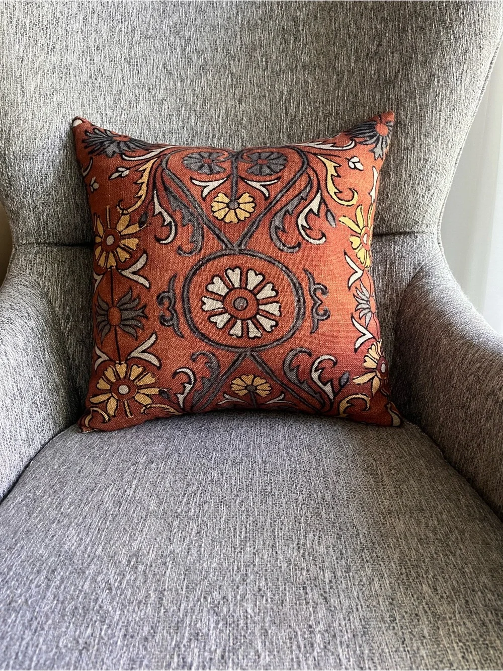 1 Rust Floral Decorative Throw Pillow Cover - Unbranded